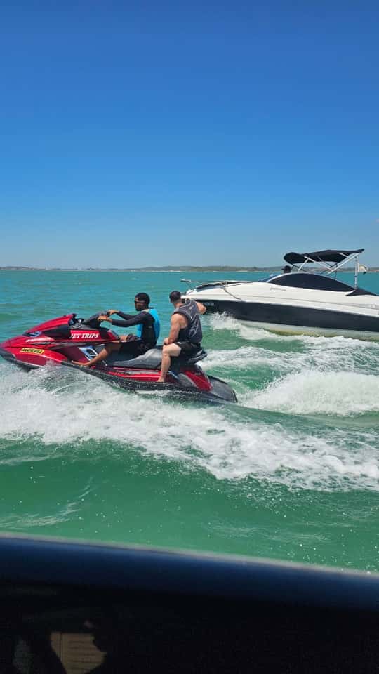 Foto - Aventura de Moto Aquática em Búzios