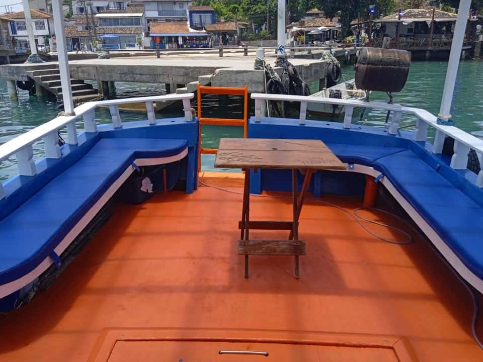 Foto - Passeio de Barco (Escuna) - 14 Pessoas em Búzios